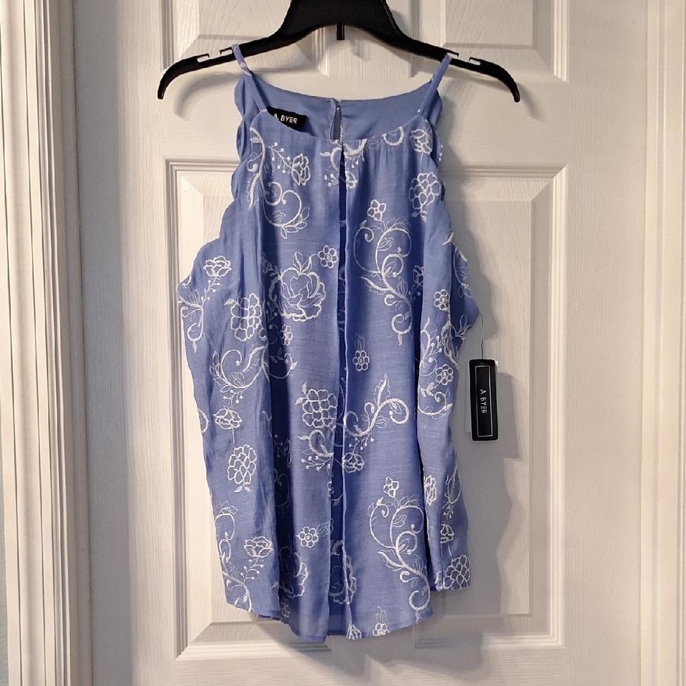 Very Cute Summer Top. Size Xl By A.Byer. NWT.